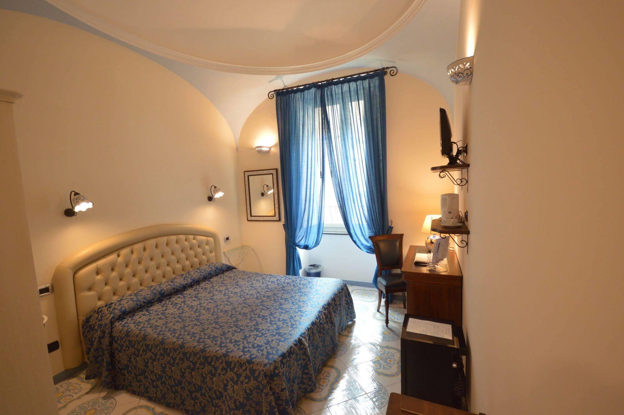 B&B Palazzo Pisani Amalfi Esterno foto