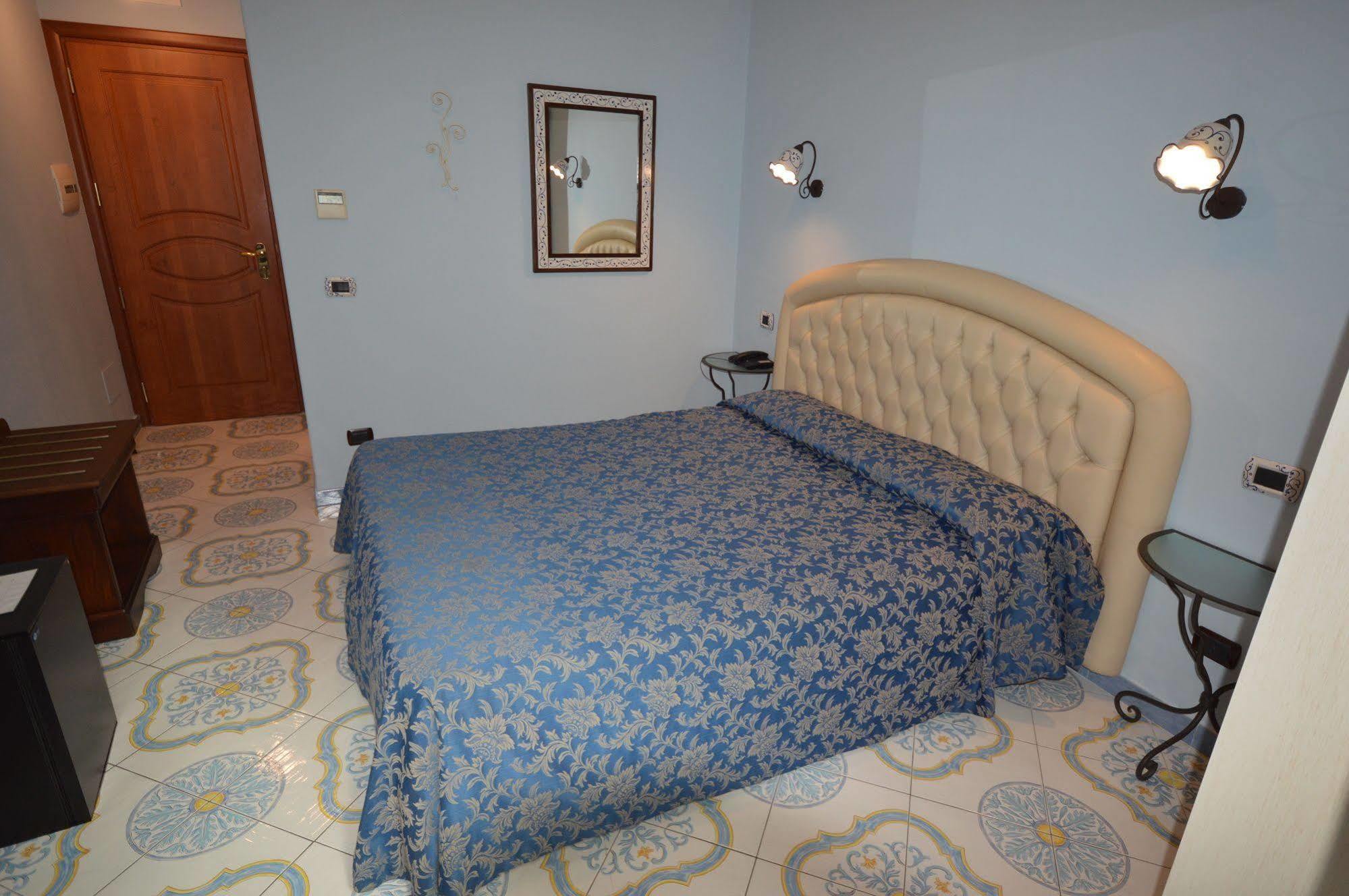B&B Palazzo Pisani Amalfi Esterno foto
