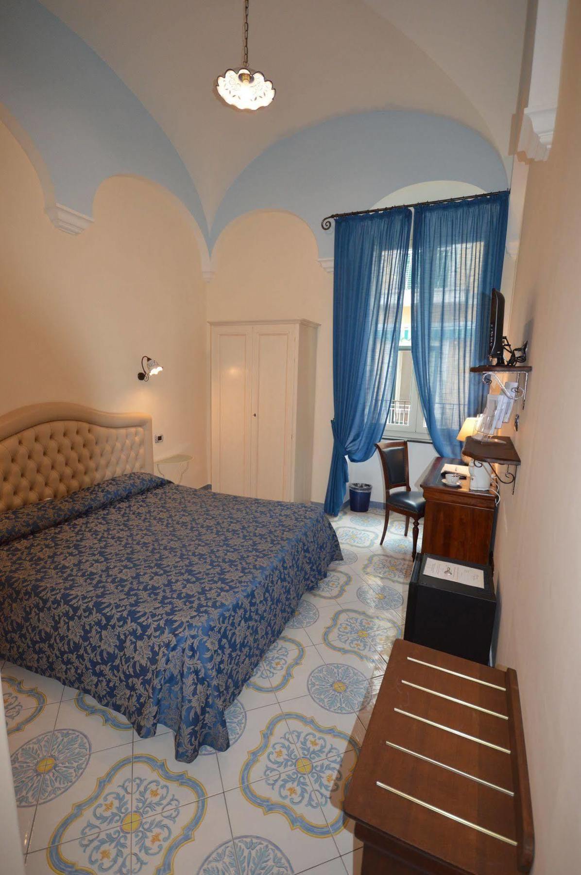 B&B Palazzo Pisani Amalfi Esterno foto
